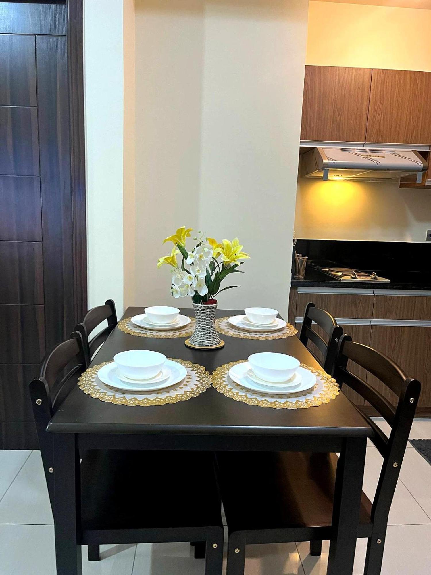 Bayfront Staycation 33 - Pet-friendly With Pool, Fast Wifi, Netflix - Near Moa, Airport, Bay, Picc And Cpp Aparthotel *