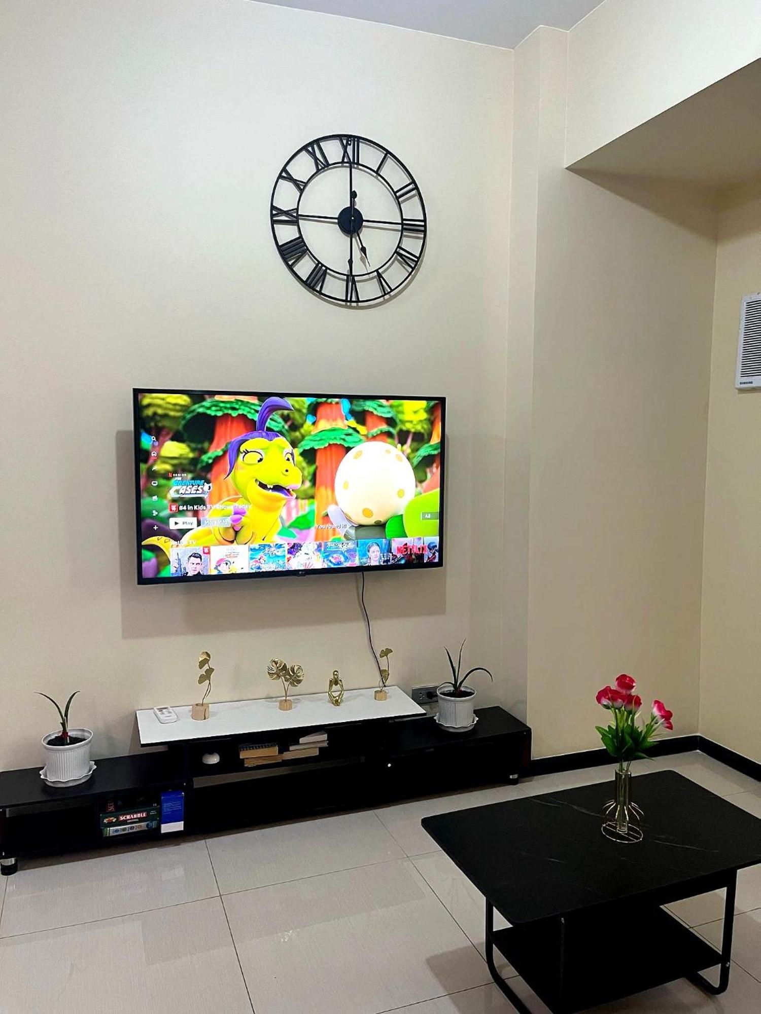 Bayfront Staycation 33 - Pet-friendly With Pool, Fast Wifi, Netflix - Near Moa, Airport, Bay, Picc And Cpp Aparthotel *